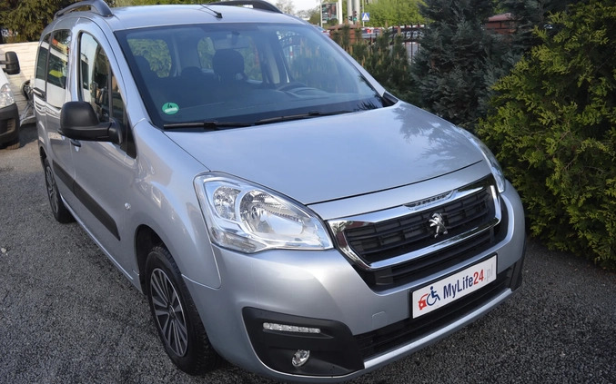 Peugeot Partner cena 129500 przebieg: 77200, rok produkcji 2018 z Poznań małe 121